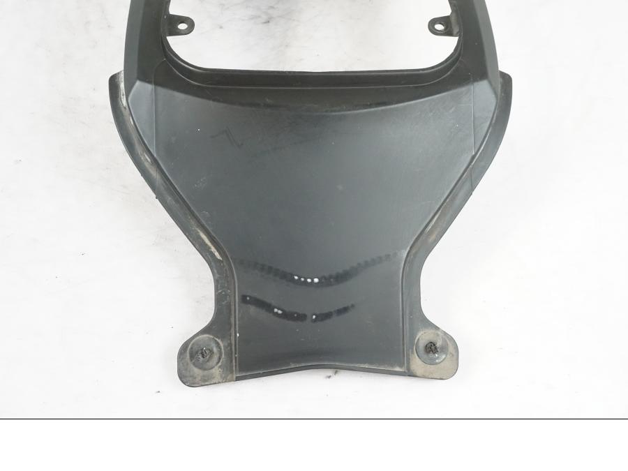 Höger sida på Bakvinge från en Suzuki GSX-R 750 -2007 motorcykel.