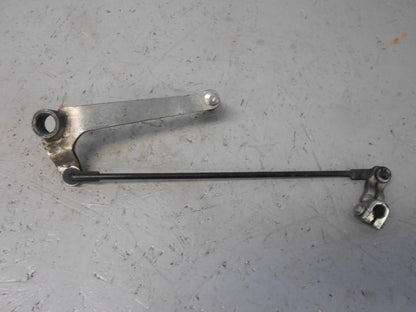 Baksidan på Växelpedal från en Yamaha YZF-R 125 -2009 motorcykel.