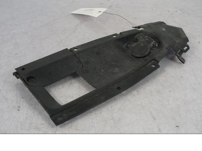 Vänster sida på Undertail från en Yamaha MT-09 SP -2018 motorcykel.