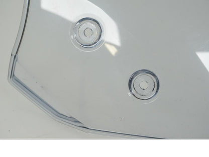 Baksidan på Vindruta från en Honda NC 750 X -2015 motorcykel.