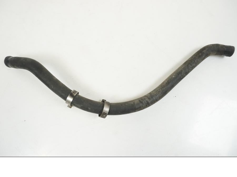 Snett uppifrån på Vattenrör från en Suzuki GSX-R 750 -2001 motorcykel.