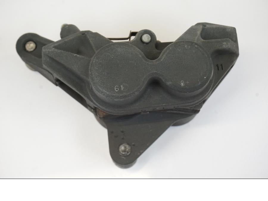 Vänster sida på Bromsok från en Yamaha MT-07 -2016 motorcykel.