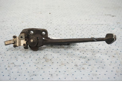 Framsidan på Sidostöd från en Yamaha YZF 1000 R1 -2010 motorcykel.