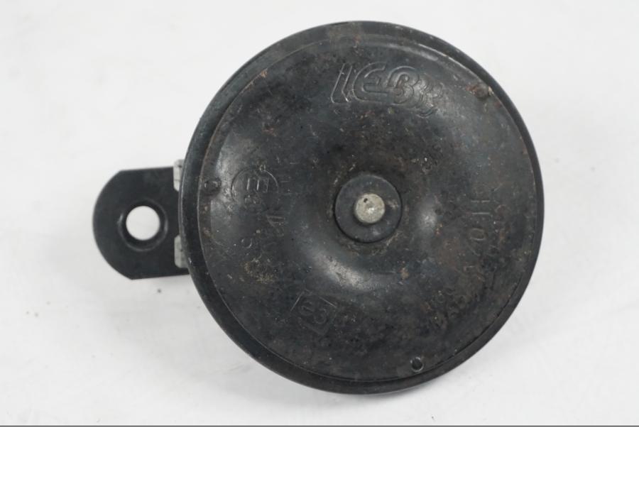 Framsidan på Signalhorn / Tuta från en MV Agusta Dragster -2014 motorcykel.