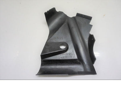 Baksidan på Ramplast från en Yamaha XVZ 1300 -1997 motorcykel.