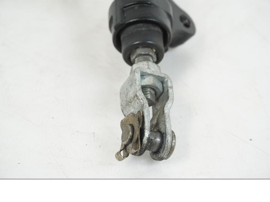 Extrabild2 på Bromshuvudcylinder från en Triumph Speed Triple -2008 motorcykel.