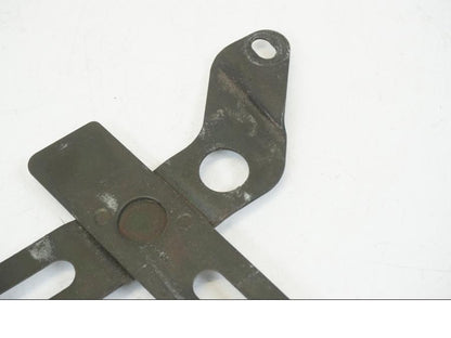 Extrabild1 på Batterihållare från en Honda CB 750 -2002 motorcykel.