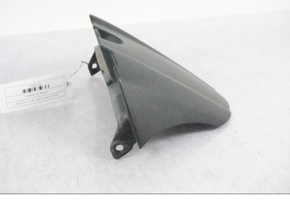 Vänster sida på Svingskärm från en Suzuki GSX-R 1000 -2008 motorcykel.