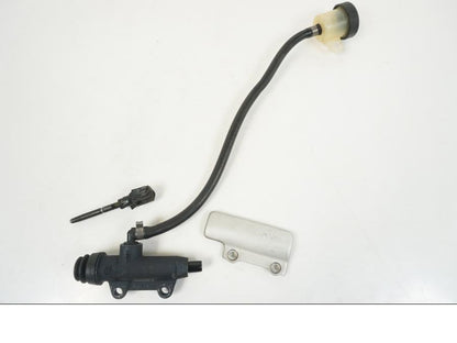 Framsidan på Bromshuvudcylinder från en BMW F 650 CS -2002 motorcykel.