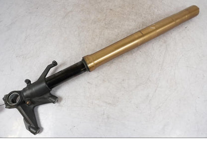 Framsidan på Gaffelben från en Kawasaki ZX-10R -2008 motorcykel.