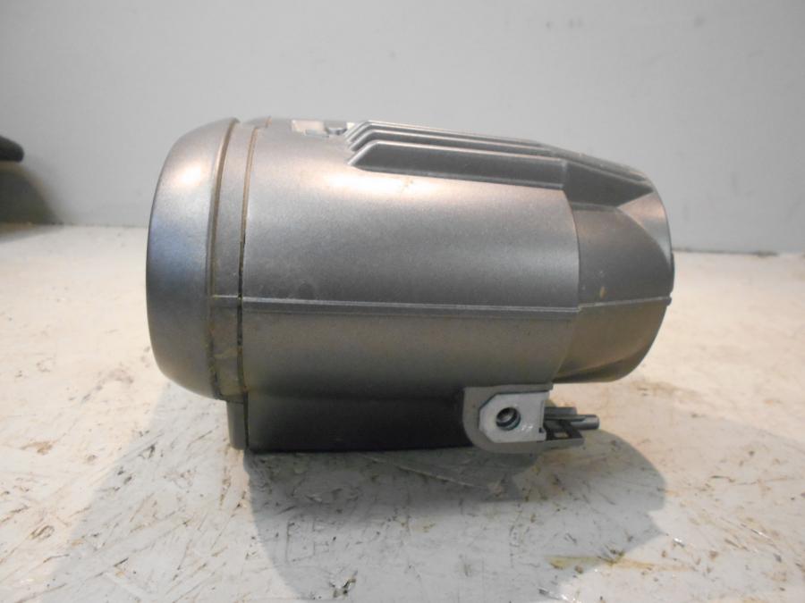 Snett uppifrån på Strålkastare från en BMW K 1300 R -2009 motorcykel.