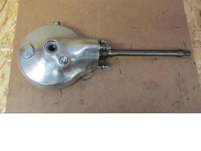 Framsidan på Slutväxel från en Suzuki VS 1400 -1993 motorcykel.