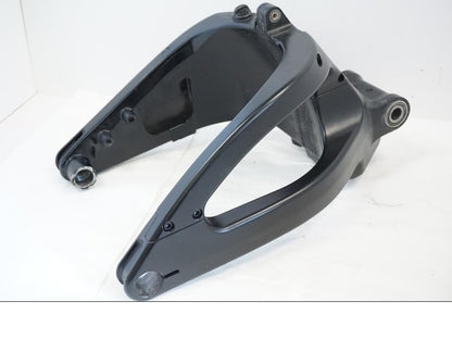 Höger sida på Sving från en Buell XB9S -2003 motorcykel.