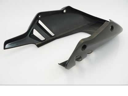 Höger sida på Magkåpa från en Kawasaki ER-6N -2009 motorcykel.