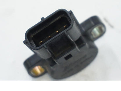 Snett uppifrån på TPS från en Yamaha YZF R6 -2006 motorcykel.