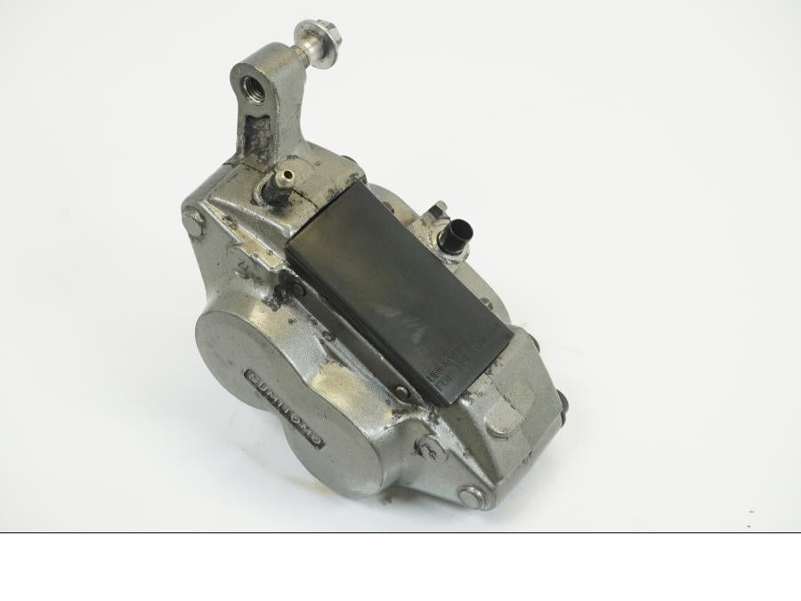 Baksidan på Bromsok från en Yamaha TRX 850 -1997 motorcykel.