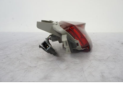 Vänster sida på Baklampa från en Kawasaki ER-6N -2008 motorcykel.