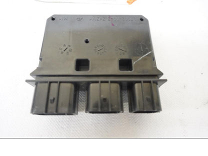 Baksidan på Reläbox från en Kawasaki Z 900 -2020 motorcykel.