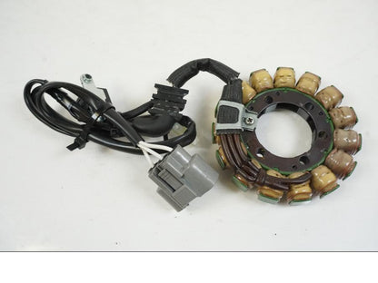 Baksidan på Generator från en Yamaha MT-10 -2022 motorcykel.