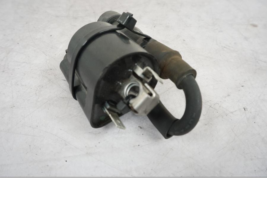 Höger sida på Tändspole från en Yamaha MT 125 -2017 motorcykel.