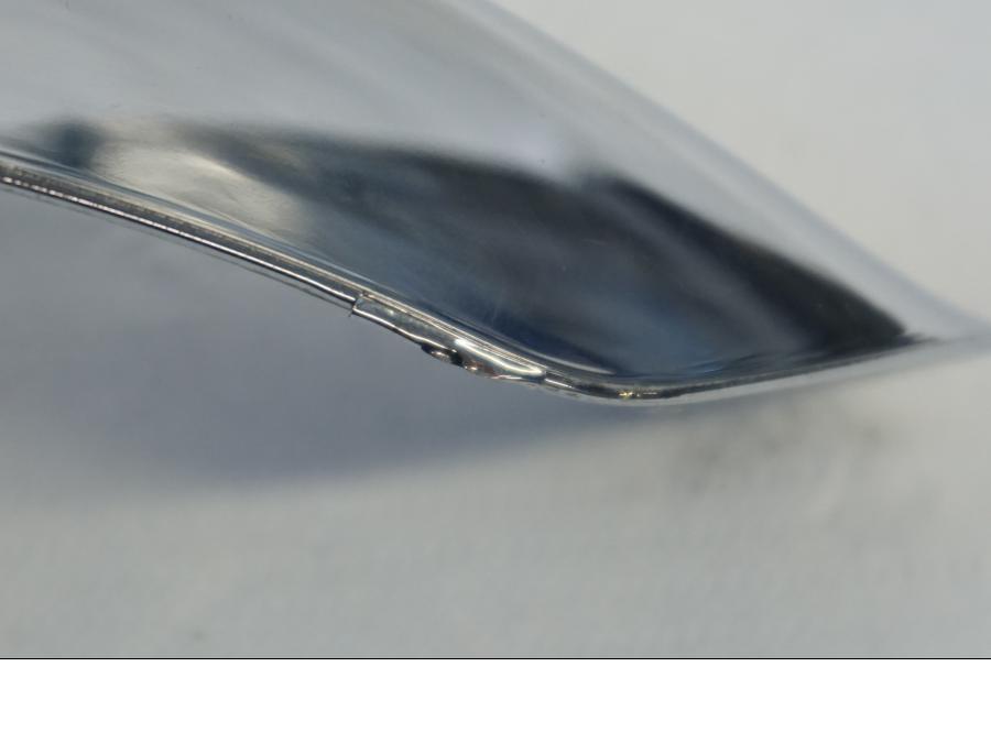 Snett uppifrån på Remskydd från en Kawasaki VN 900 -2006 motorcykel.