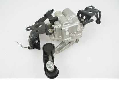 Höger sida på Styrdämpare från en Honda CBR 1000 RR -2010 motorcykel.