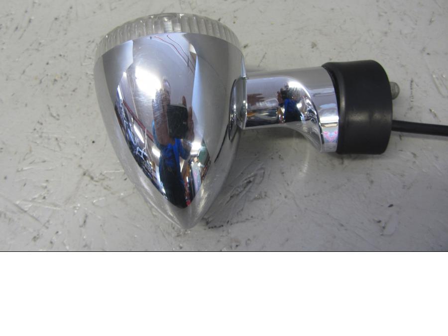 Baksidan på Blinkers från en Yamaha XVS 1300 -2007 motorcykel.