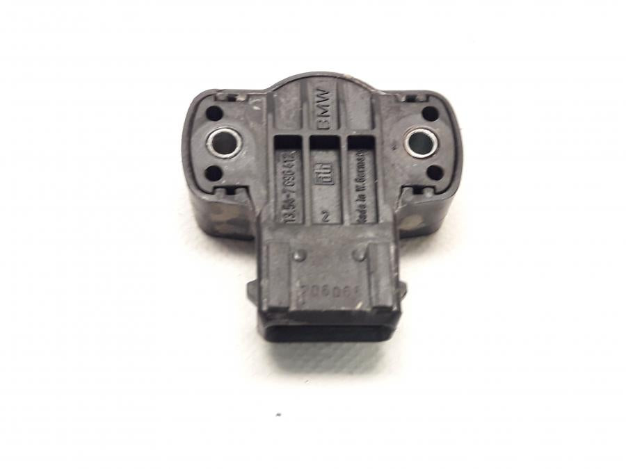 Framsidan på TPS från en BMW R 1200 GS -2006 motorcykel.