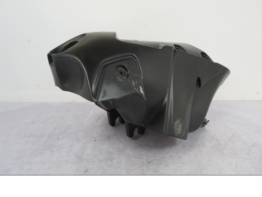 Framsidan på Bensintank från en KTM 640 SM -2005 motorcykel.