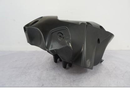 Framsidan på Bensintank från en KTM 640 SM -2005 motorcykel.