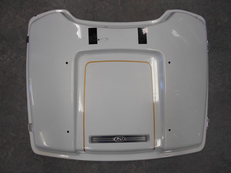 Framsidan på Topboxlock från en H-D Street Glide FLHX -2004 motorcykel.