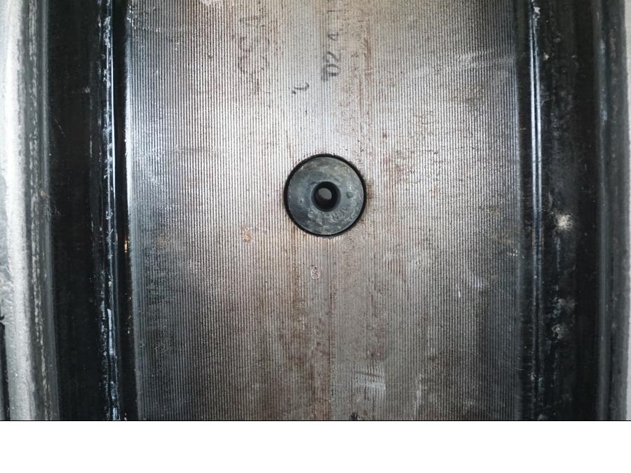 Extrabild6 på Fälg från en Honda ST 1300 -2002 motorcykel.