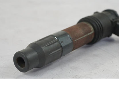 Baksidan på Tändspole från en KTM 1290 Super Duke R -2018 motorcykel.