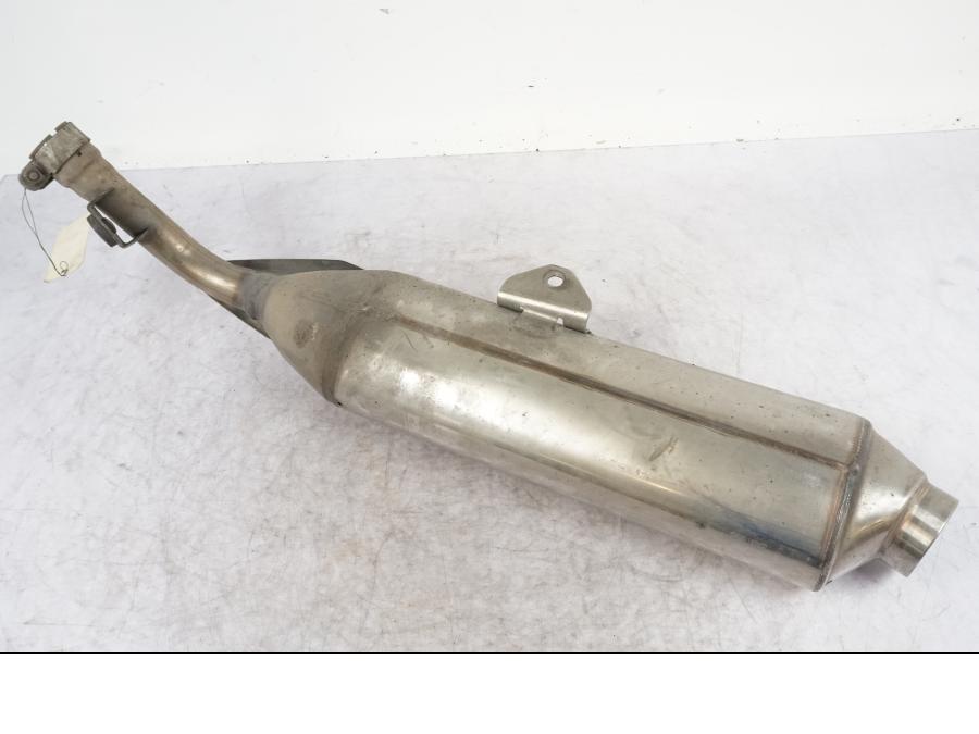 Höger sida på Ljuddämpare från en Honda CBF 1000 -2007 motorcykel.