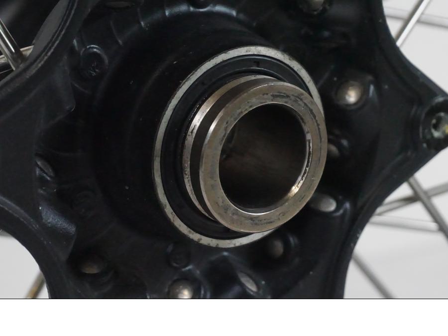 Extrabild3 på Fälg från en Husqvarna 701 SUPERMOTO ABS -2016 motorcykel.