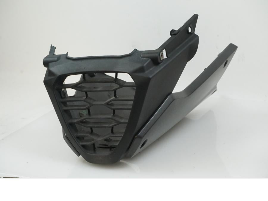 Framsidan på Magkåpa från en Aprilia RS 660 -2022 motorcykel.