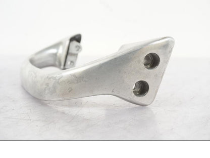 Höger sida på Passagerarhandtag från en Honda CB 750 -1996 motorcykel.