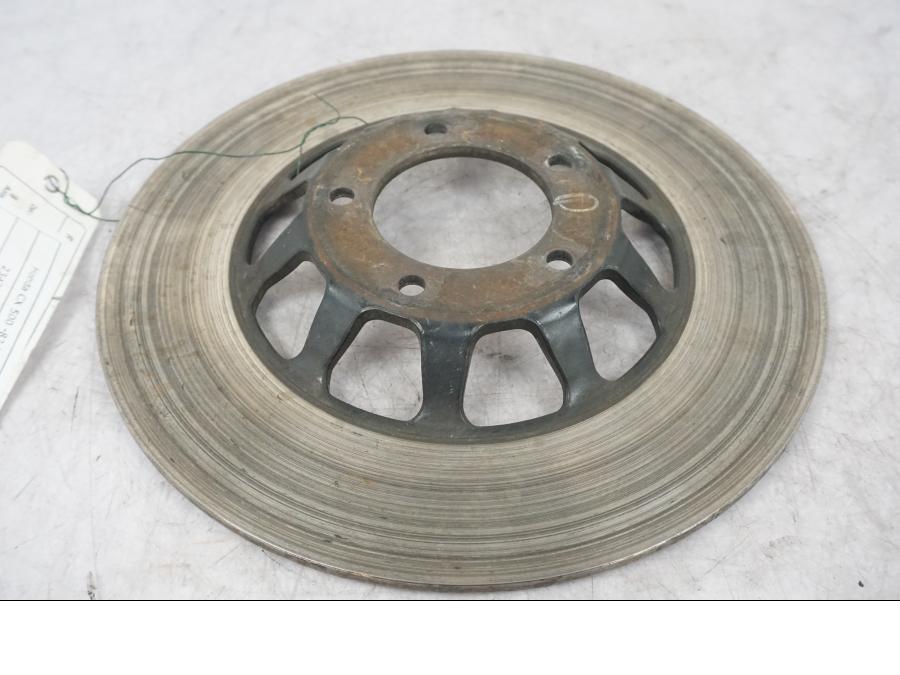 Höger sida på Bromsskiva från en Honda CX 500 -1982 motorcykel.
