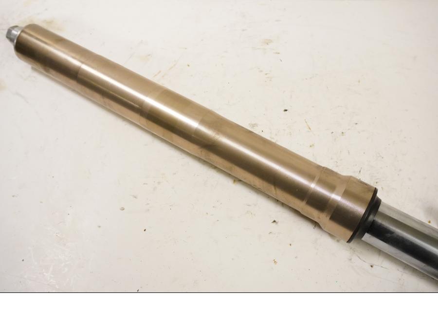 Höger sida på Gaffelben från en Kawasaki ZXR 400 -1992 motorcykel.