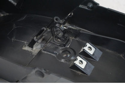 Höger sida på Undertail från en Yamaha YZF R7 -2022 motorcykel.