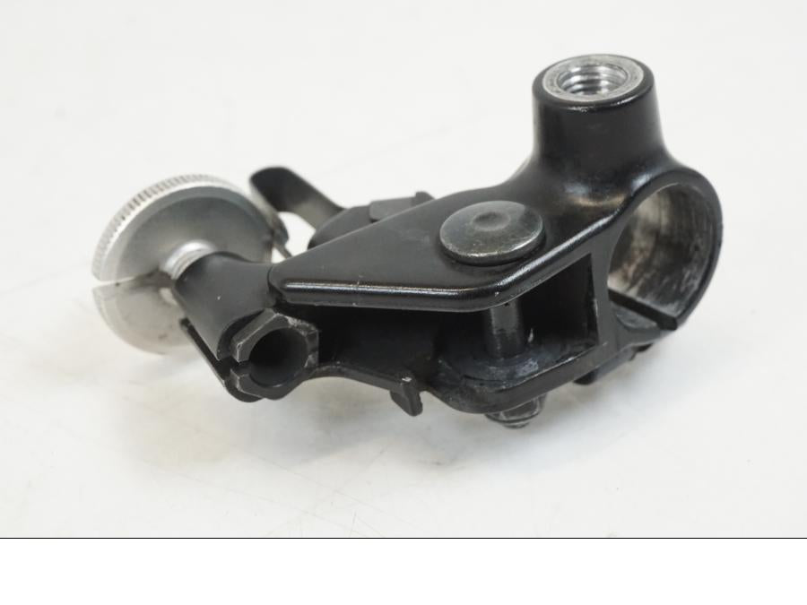 Baksidan på Kopplingsklo från en Aprilia Tuono V4R -2011 motorcykel.