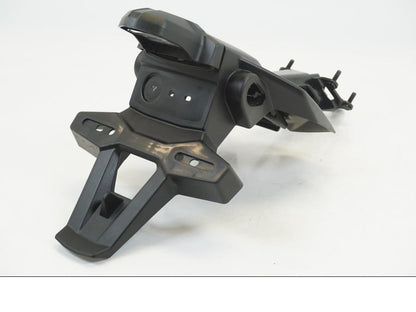 Framsidan på Skylthållare från en Yamaha MT-10 -2017 motorcykel.