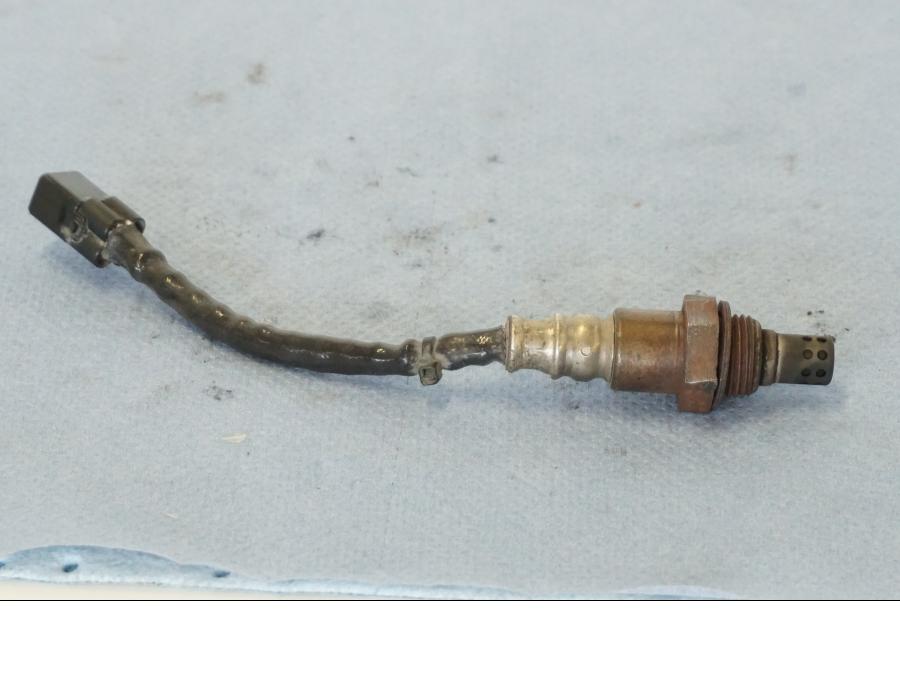 Framsidan på Lambdasond från en Yamaha X-Max 250 -2016 scooter.