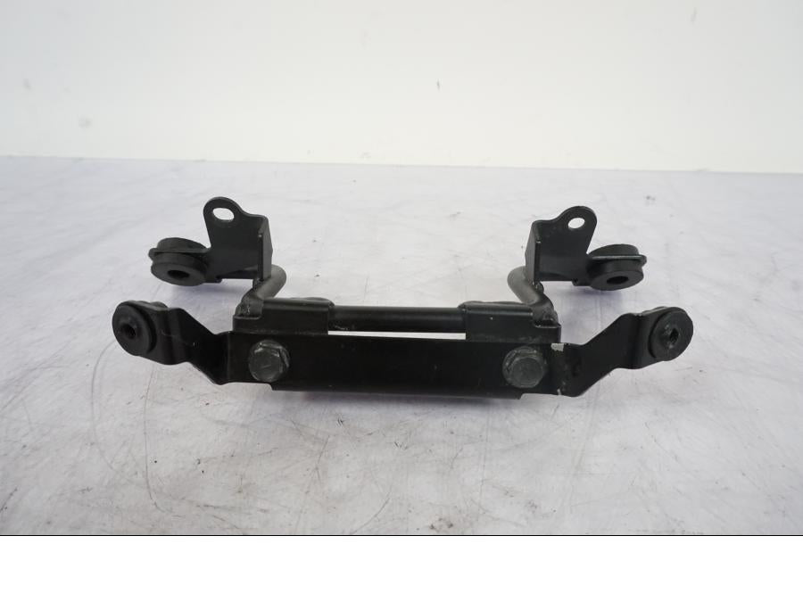 Extrabild1 på Strålkastarfäste från en Kawasaki Z 800 -2014 motorcykel.