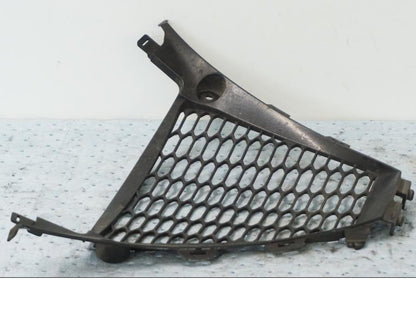 Vänster sida på Trekanten från en Suzuki GSX-R 1000 -2008 motorcykel.