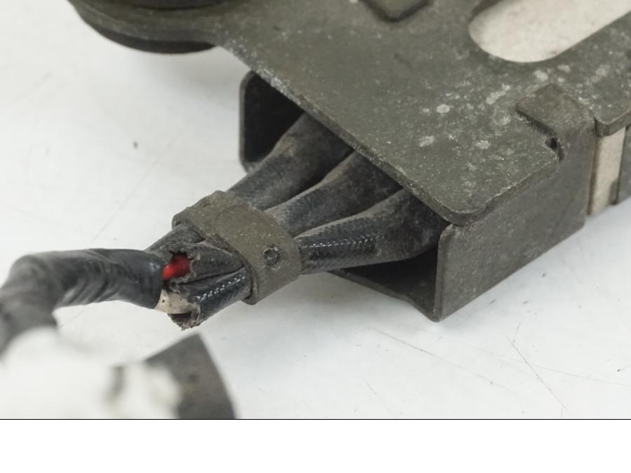 Extrabild2 på Relä från en Suzuki GSX-R 750 -2001 motorcykel.