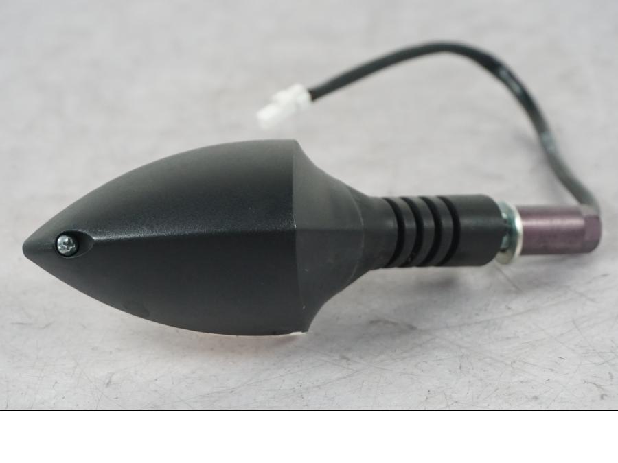 Snett uppifrån på Blinkers från en KTM 690 SM R -2009 motorcykel.