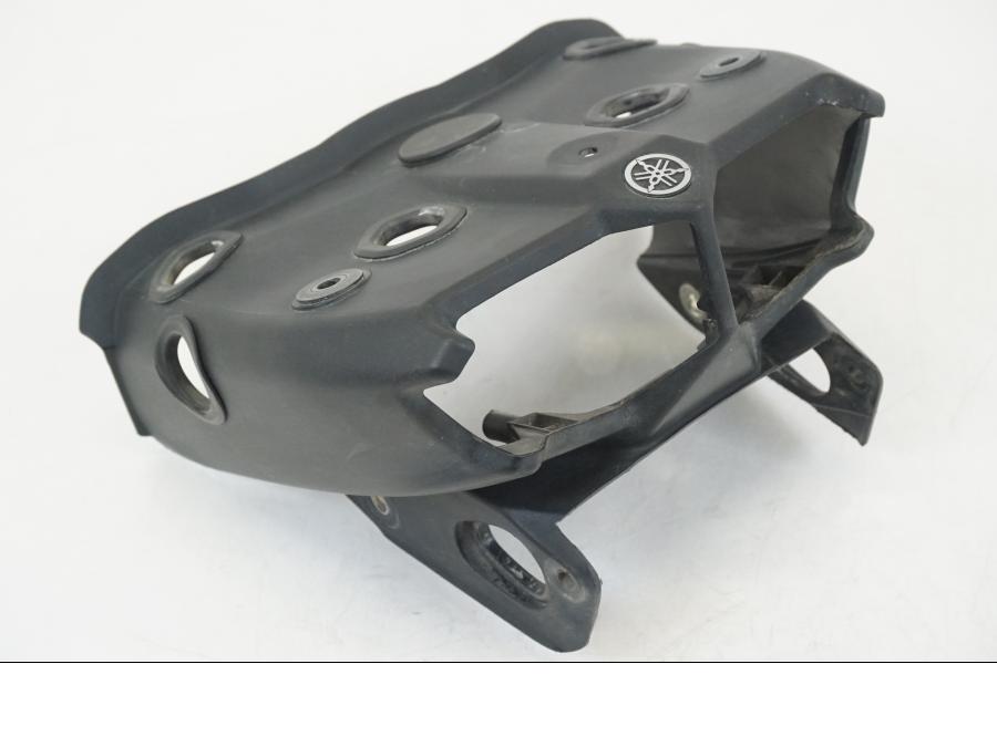 Framsidan på Blinkersfäste från en Yamaha XT 1200 A -2010 motorcykel.