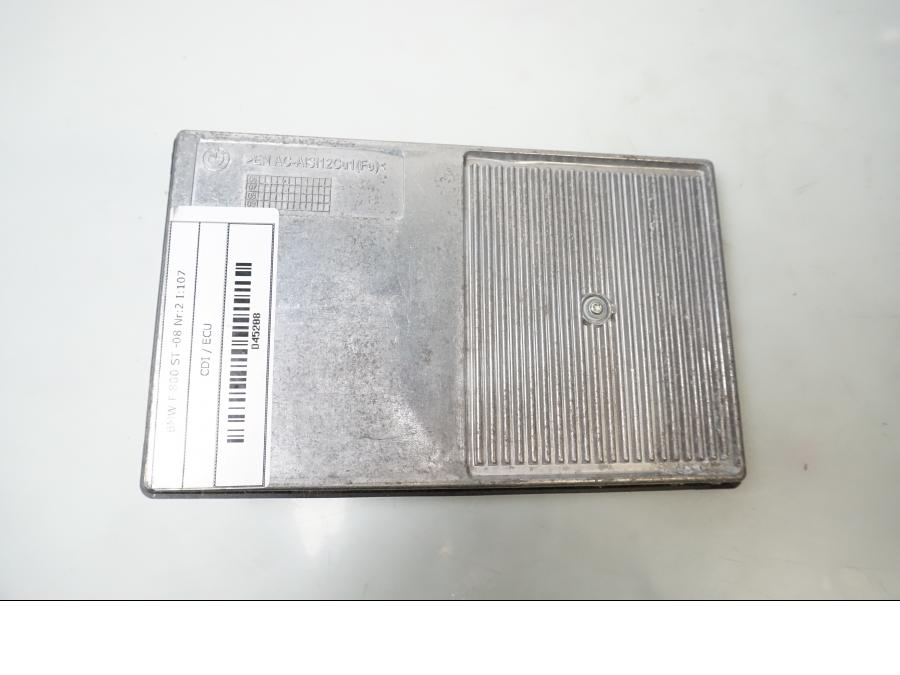 Framsidan på CDI / ECU från en BMW F 800 ST -2008 motorcykel.