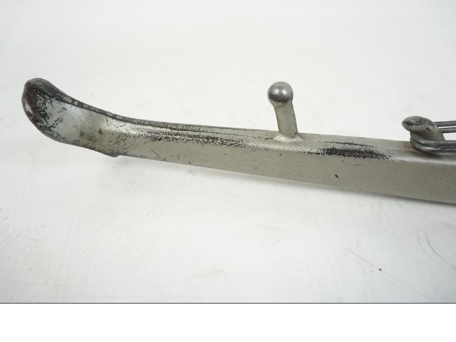 Vänster sida på Sidostöd från en Kawasaki ZZR 1100 -1994 motorcykel.